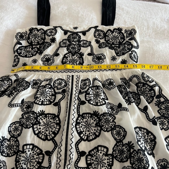 Johnny Was Embroidered Dress - Picture 8 of 16